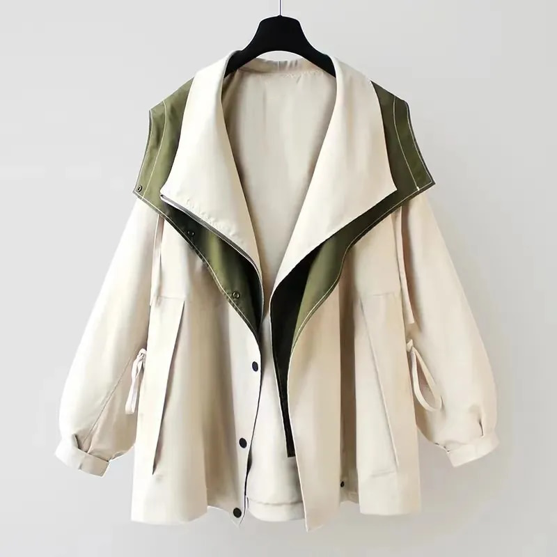Alva – Elegant jacket with weather and wind protection